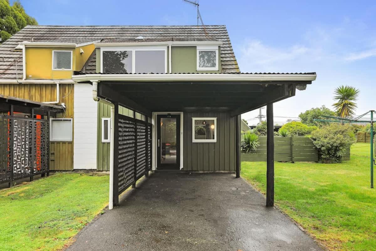 Papawai Townhouse 11 Villa Rotorua Bagian luar foto